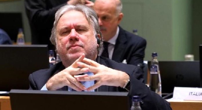 Katrougalos: Türkiye'nin adımları 'gerginlik yaratıcı'