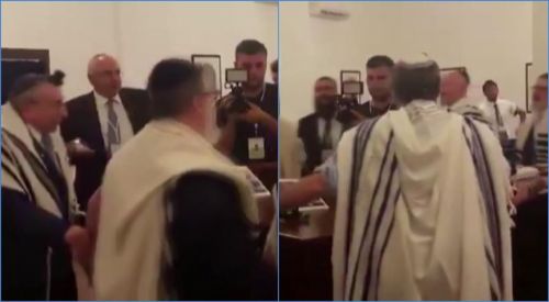 ABD’li ve İsrailli yetkililer Bahreyn’de talmudik ayin düzenledi