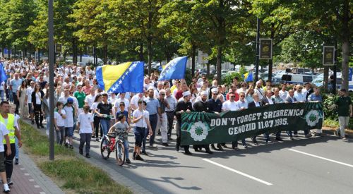 Almanya'da Srebrenitsa için 'Barış Yürüyüşü'