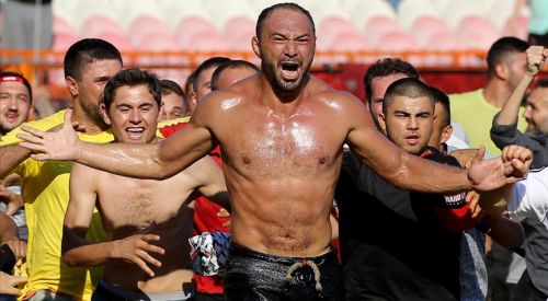 Kırkpınar başpehlivanlığını Ali Gürbüz kazandı