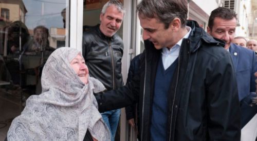 Miçotakis'i zor günler bekliyor