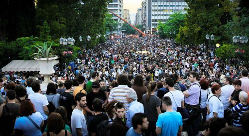 Yunanistan'da işsizlik geriliyor