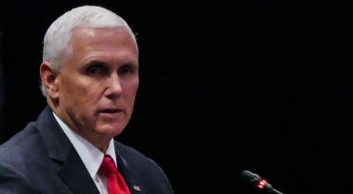 Pence'in göçmen merkezi ziyaretinde kaydedilen görüntüler gündem oldu
