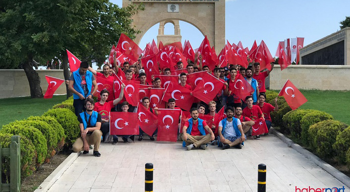 Yurtdışı Türkler Çanakkale'de dedelerini andı