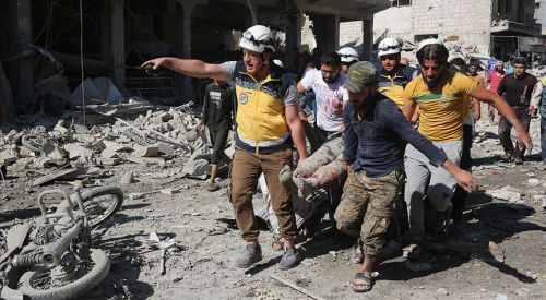 Rusya ve Esed rejimi İdlib'de sivilleri vurdu: 50 ölü