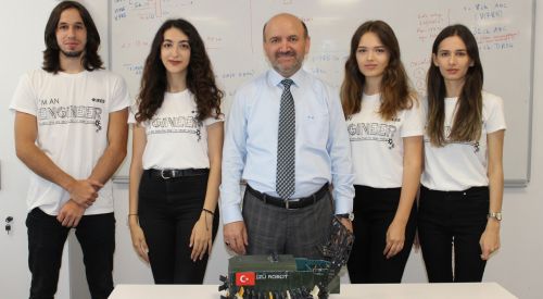 Batı Trakyalı öğrenciden gururlandıran başarı