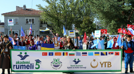 Balkanlardan gelen öğrencilerle kariyer planlaması