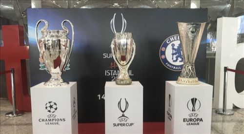 UEFA kupaları İstanbul Havalimanı'nda sergilenmeye başlandı