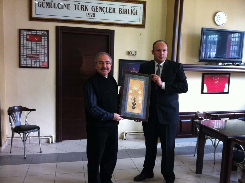KIRKLARELİ VALİSİ GÜMÜLCİNE TÜRK GENÇLER BİRLİĞİ’Nİ ZİYARET ETTİ