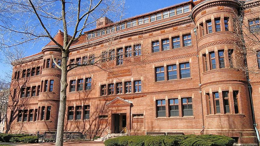 ABD'de Harvard Üniversitesini kazanan Filistinli öğrenci sınır dışı edildi