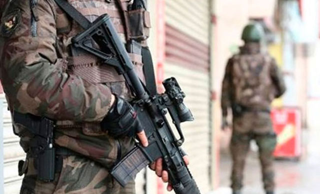 Sınırda yakalanan 4 PKK şüphelisi tutuklandı