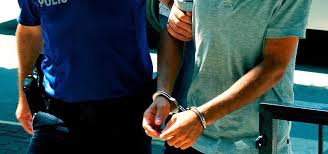 Sınırda 9 FETÖ şüphelisi yakalandı