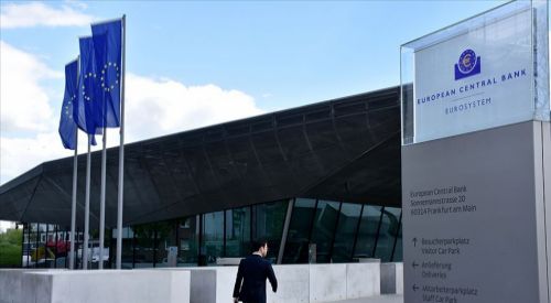 Euro Bölgesi resesyondan çıkışı maliye politikalarında aramalı