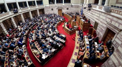 KKE Milletvekillerinden İskeçe Azınlık Okulu'ndaki sorun hakkında Mecliste soru