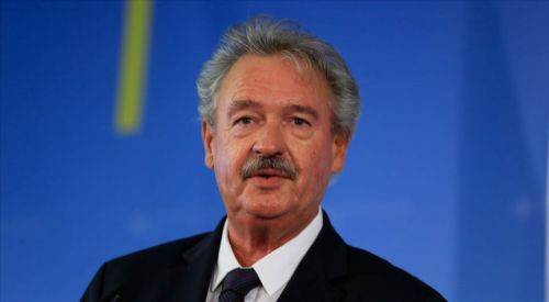 'Türkiye ağır bir yük omuzluyor'