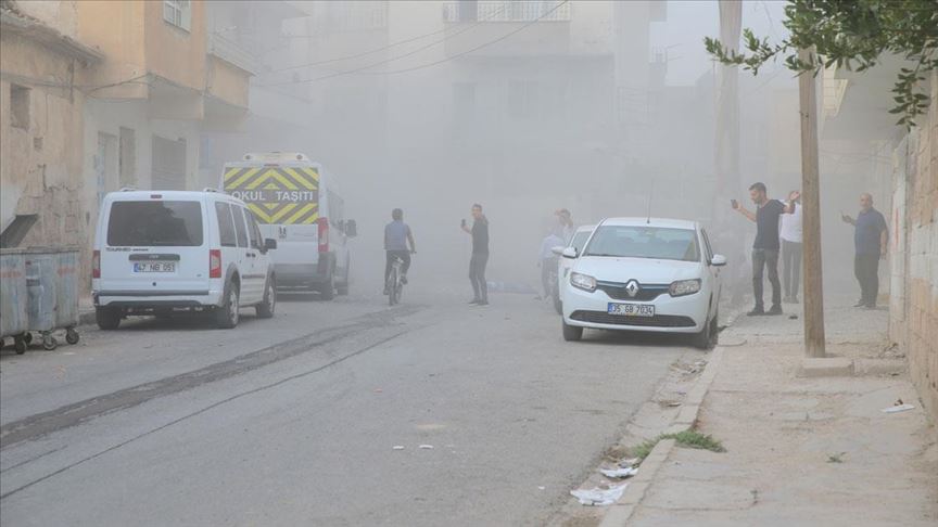 PKK/YPG terör örgütü sivillere saldırdı: 8 şehit