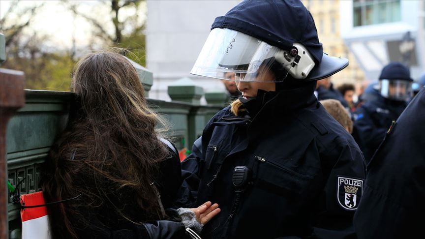 Terör örgütü yandaşları Avrupa'da Türklere saldırıyorlar
