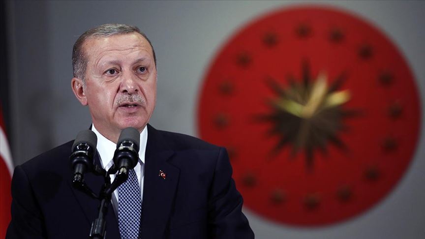 Suriye'yi bölüp parçalamak isteyenlerin karşısında duruyoruz