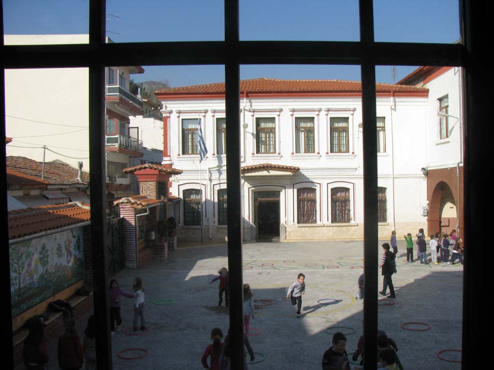 Bakanlık 12 azınlık okulunun kapatılmasını kararlaştırdı