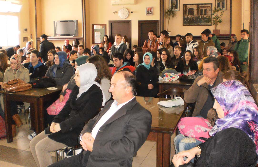 G.T.G.B.nin DÜZENLEDİĞİ MESLEK TANITIM SEMİNERİNE YOĞUN İLGİ VARDI