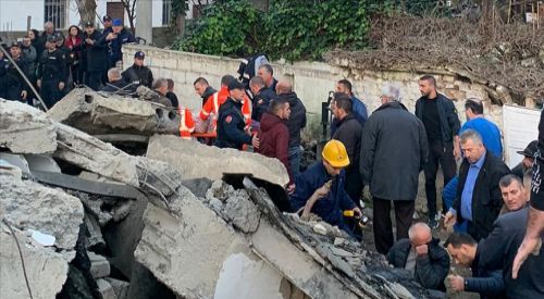 Arnavutluk'ta deprem: 13 kişi öldü
