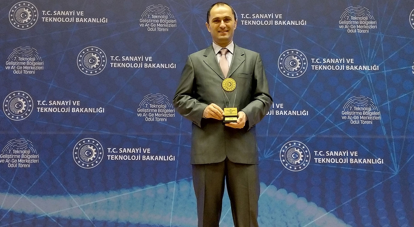 Gümülcineli Serkan İbram'ın başarısı Batı Trakya Türklerini gururlandırdı