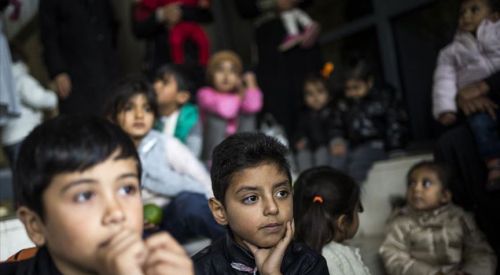 Almanya Yunanistan'daki sığınmacı çocukları kabul etmeye yanaşmıyor