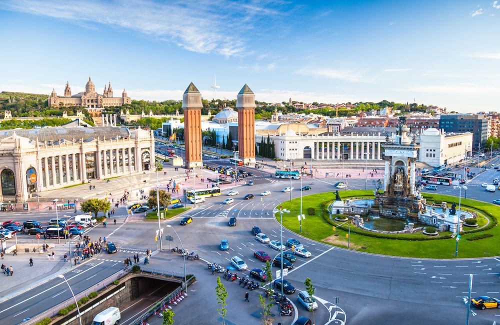 Madrid ve Barselona'ya eski araçların girmesi yasaklandı