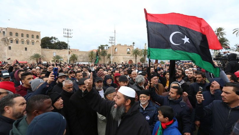 Libya'da darbeci Hafter’e bağlı güçler ateşkesi kabul etti