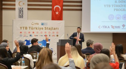 “TÜRKİYE BURSLARI” programına başvurular başladı