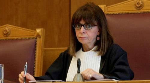 Yunanistan'ın ilk kadın cumhurbaşkanı Ekaterini Sakellaropulu oldu