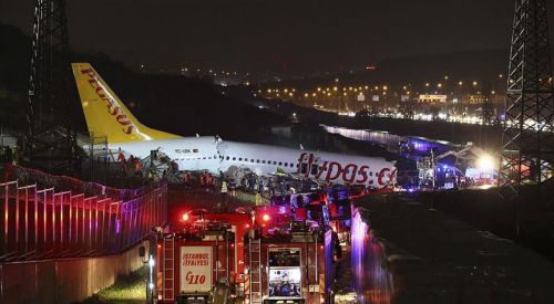 Sabiha Gökçen Havalimanında yolcu uçağı pistten çıktı: 3 kişi hayatını kaybetti