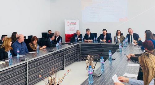 Türkiye Bursları tanıtımları devam ediyor