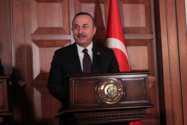 "Doğu Akdeniz'de Rum kesimi hariç herkesle iş birliği yapmaya hazırız"