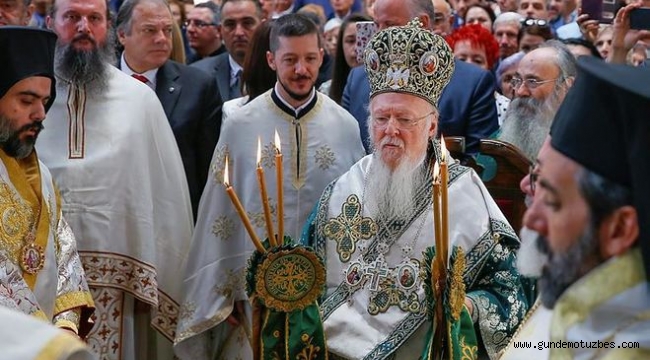 Rum Patriği Bartholomeos, İzmir'de özel izinle ayin yönetti