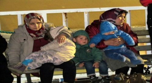 Ölüme terk edilen göçmenleri Türk Sahil Güvenlik kurtardı