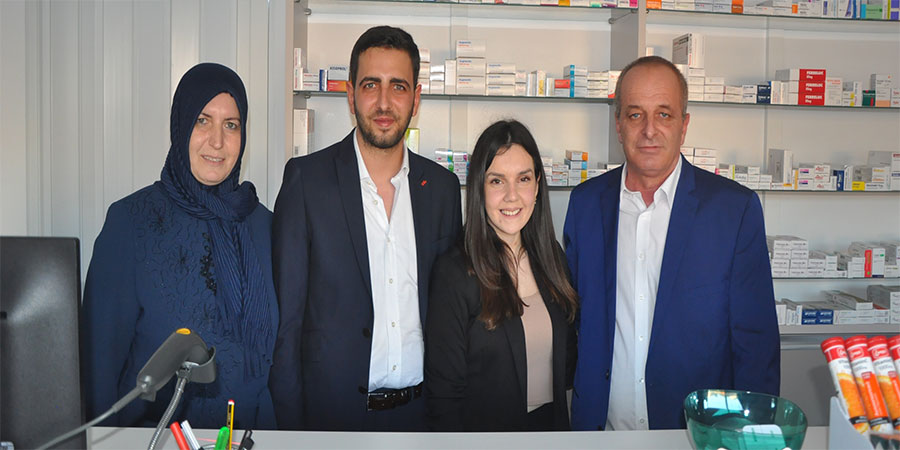 Eczacı Hasan Yakup, eczanesini Baraklı köyünde açtı