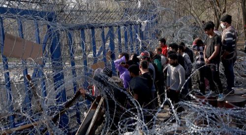 Yunanistan'a son iki haftada 147 bin 132 sığınmacı geçiş yaptı