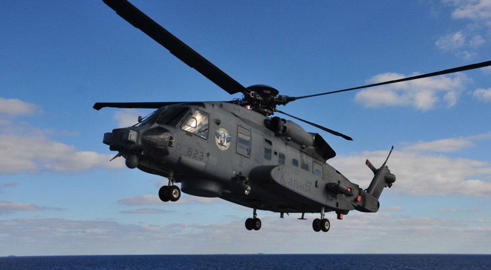 NATO askeri helikopteri, Adriyatik Denizi'nde kayboldu