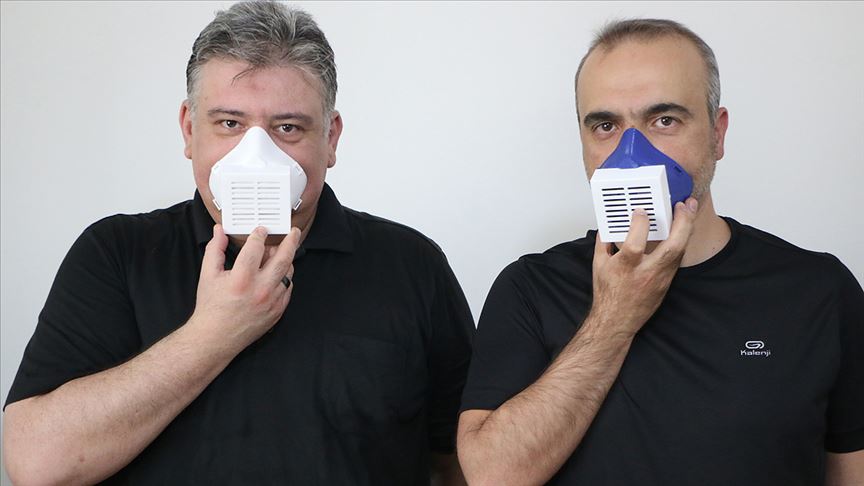 Türkiye'de virüsleri yok eden elektronik maske üretildi
