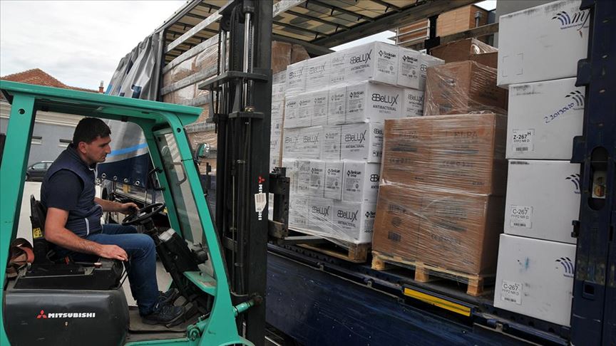 Türkiye'de hazırlanan tıbbi yardım tırı Sancak bölgesine ulaştı