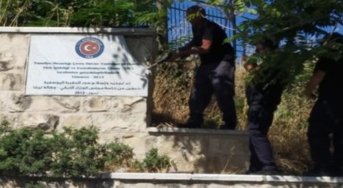 'O tabelaları sökebilirsiniz, ama ümmetin gönlündeki Türkiye sevgisini asla sökemeyeceksiniz'