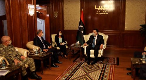 Türkiye Savunma Bakanı Akar, Libya Başbakanı Serrac ile görüştü