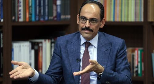 İbrahim Kalın: Yunanistan'la karşılıklı konuşarak mesafe almamız her zaman mümkün