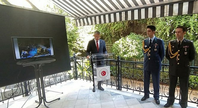 Atina'da 15 Temmuz anma töreni