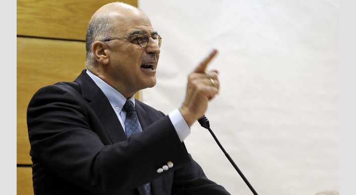 Dendias: Türkiye'nin silahlı saldırısı altında kalırsak...