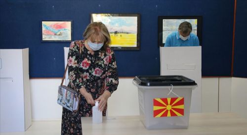 Kuzey Makedonya'da erken genel seçimin sonuçları açıklandı