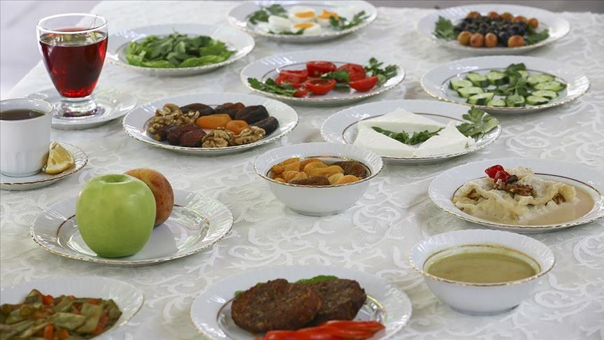 Bayramda da 'güne sağlıklı bir kahvaltı ile başlanmalı' önerisi
