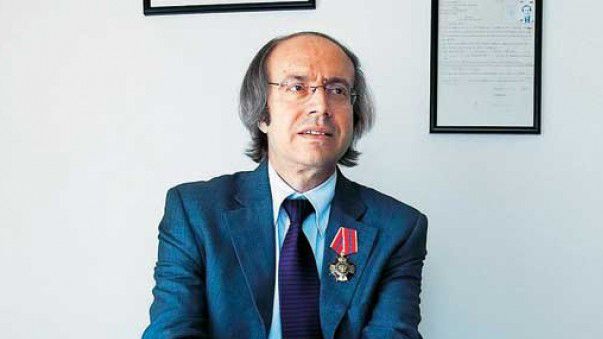 Şair Hasan Ahmet’e bir ödül daha