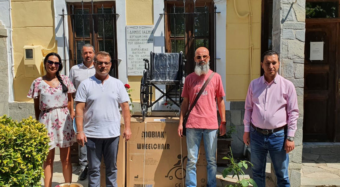 Gümülcineli iki esnaf ihtiyaç sahiplerini unutmadı
